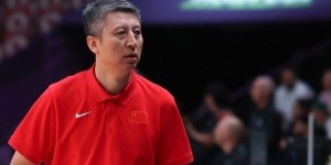 杨毅：这届比赛男篮进攻好命中率高 但郭士强的用人原则是防守