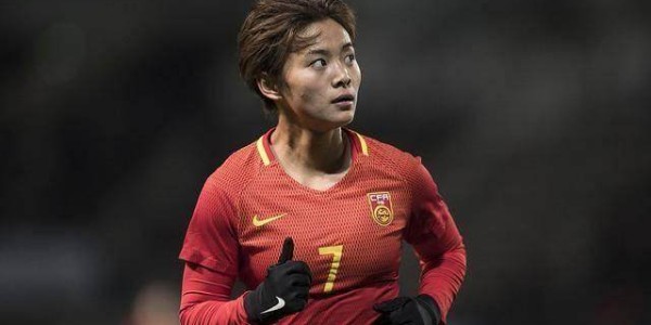 开云入口-王霜：大胆放开手脚去踢 在舞台上展现自己风貌