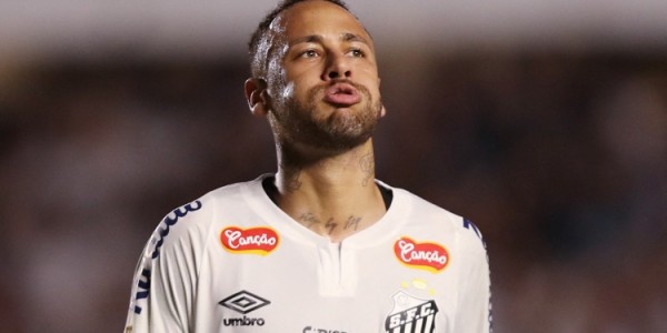 开云注册入口-内马尔身价大幅缩水：33岁跌至1100万欧元，较26岁巅峰蒸发1.8亿