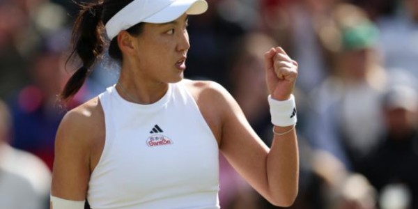 开云体育官网-从顶住反扑到超级逆转 今年温网见证王欣瑜蜕变