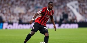 开云入口-米体：米兰仍需引进一名右后卫和中锋，如果出售穆萨还要引进中场