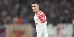 罗马诺：纽卡密切关注塞斯科情况，已获悉交易所需的转会费