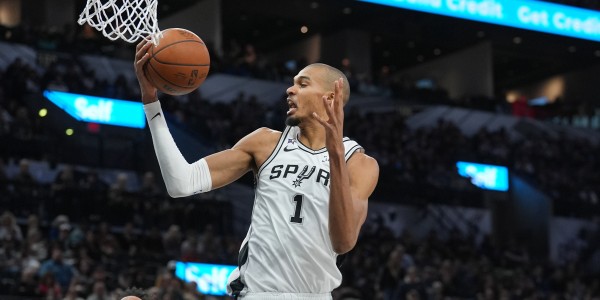 kaiyun-统治级表现！文班亚马上半场16分钟9投7中&amp;amp;三分6中5 轰下20分6板