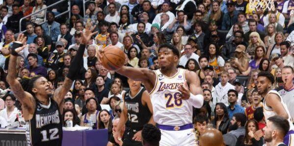 开云入口-3战轰65分！八村垒变湖人最稳替补 佩总妙手纠错