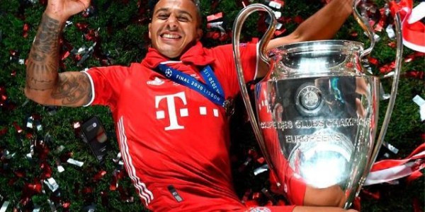 开云注册入口-33岁前红军中场蒂亚戈挂靴 曾随巴萨拜仁缔造辉煌