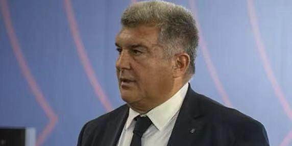 开云体育官网-【夜读】众所周知，拜仁队徽就是个饼......