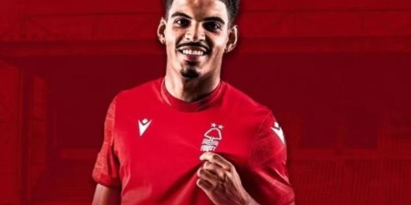 开云官网-买疯了！高价搞定第16签 英超升班马活得像大巴黎