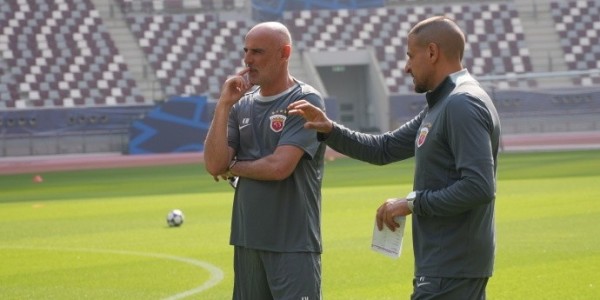 kaiyun-海港全队于今天上午出现在哈利法国际体育场，开启冬训首堂训练课