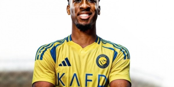 kaiyun-还赚1200万拜仁7000万签迪亚斯+免签2将，8500万卖科曼等8将